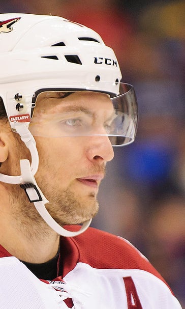 Coyotes' Hanzal is healthy, ready for action